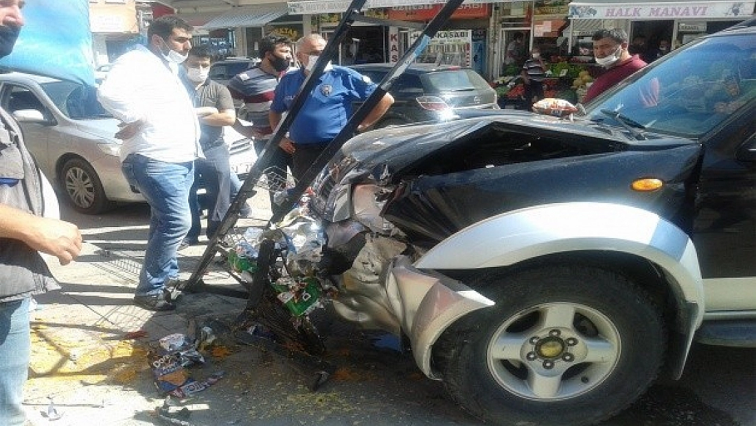 Freni Boşalan Araç Korkuttu!