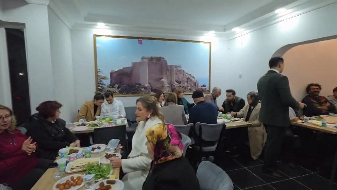 Elazığlı Öğretmenler Unutulmadı!