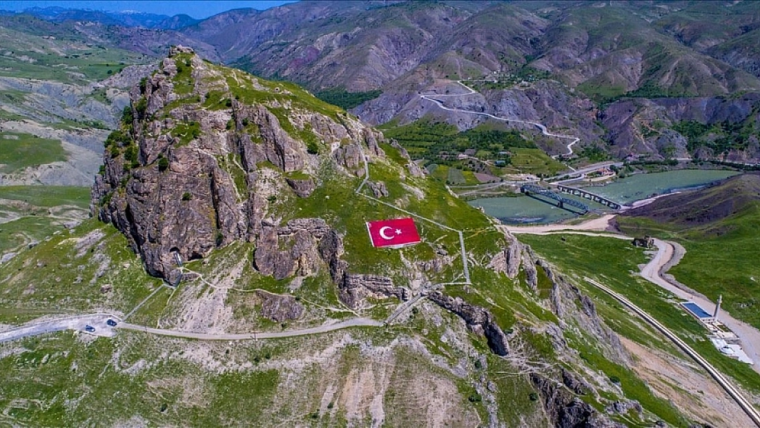 Hatipoğlu'nun Girişimleri Tarihe Işık Tuttu