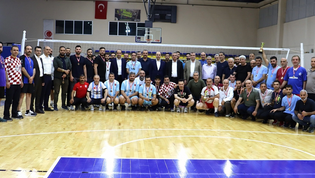 Özel İdare'de Şampiyon Müdürlük Belli Oldu