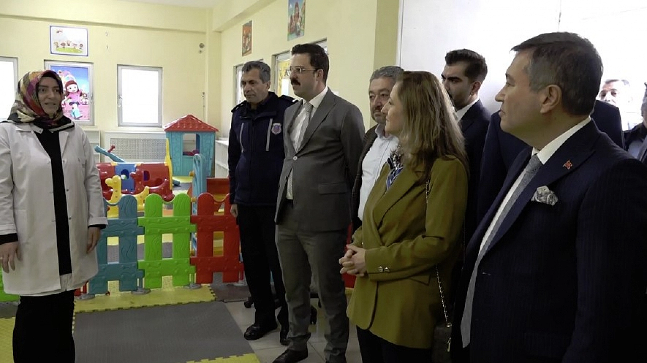 Başarılı Bürokratın Gurur Günü