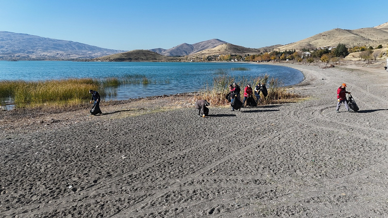 Vali Hatipoğlu Sivrice'de Kararlı!