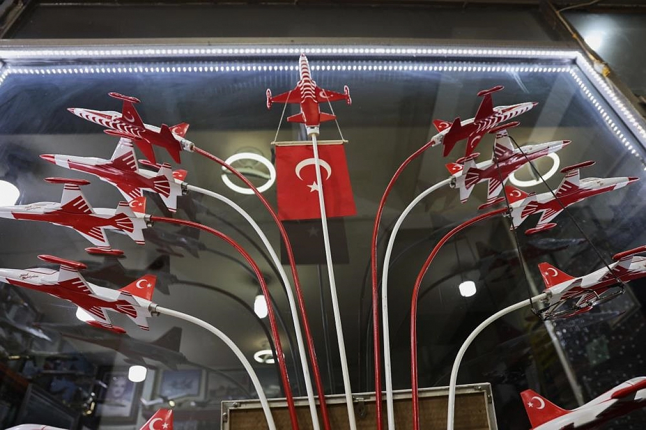 Çocukluk Hayalini Maketlere Dönüştürdü