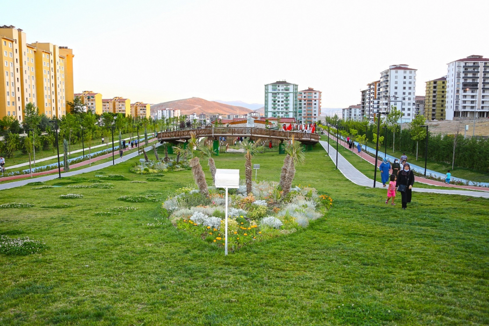 Kent-Köy'e Vatandaşlardan Yoğun İlgi
