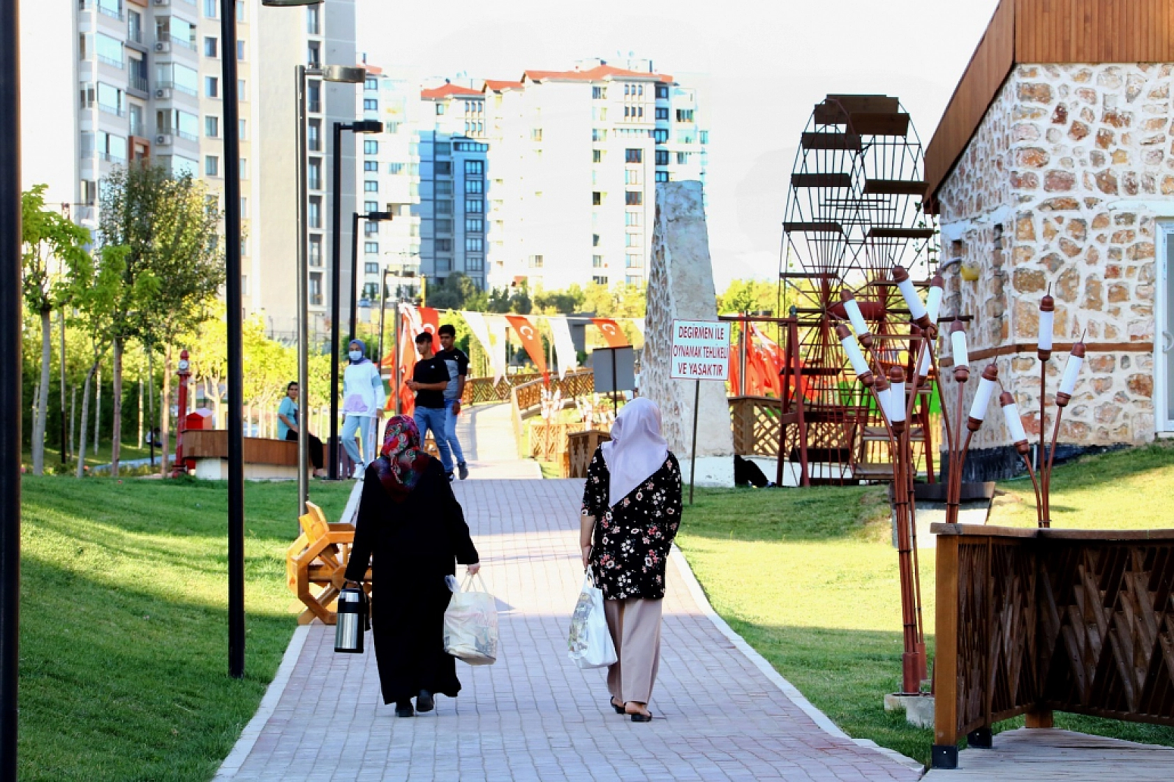 Kent-Köy'e Vatandaşlardan Yoğun İlgi