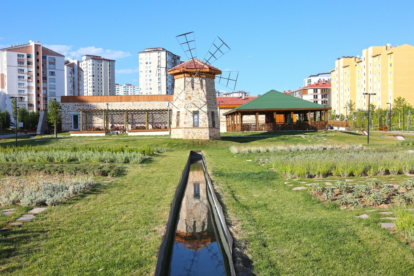 Kent-Köy'e Vatandaşlardan Yoğun İlgi