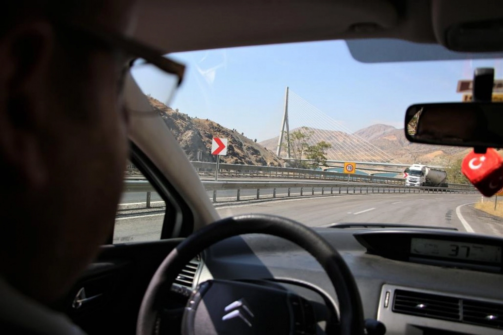 Türkülere Konu Olan Köprü, Sürücülere Konfor Sağlıyor!