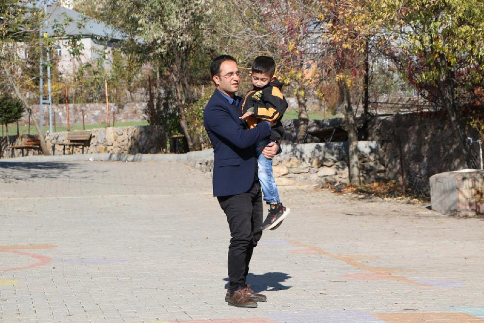 Helal Sana Erhan Öğretmen!