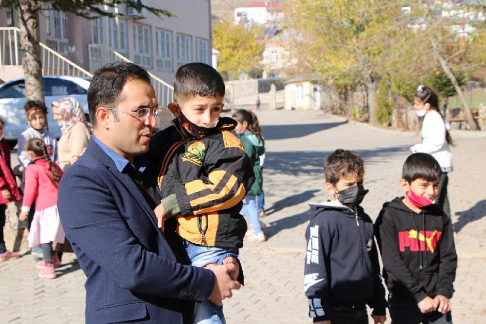 Helal Sana Erhan Öğretmen!