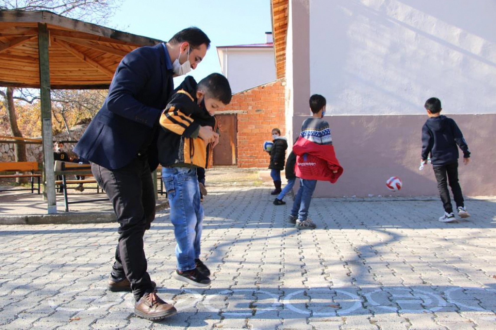 Helal Sana Erhan Öğretmen!