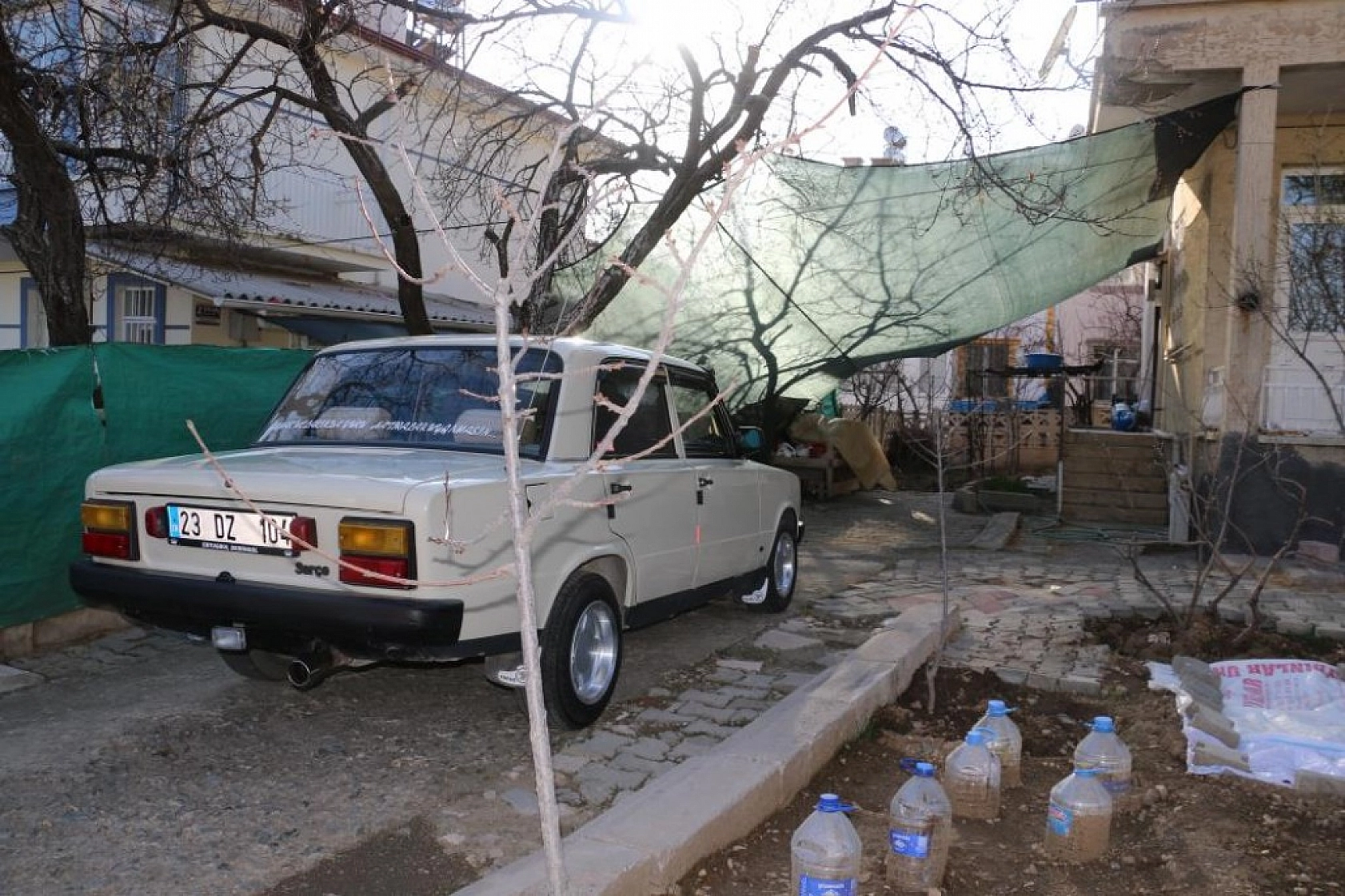 27 Yaşındaki Serçenin Kilometresi Duyanları Şok Ediyor