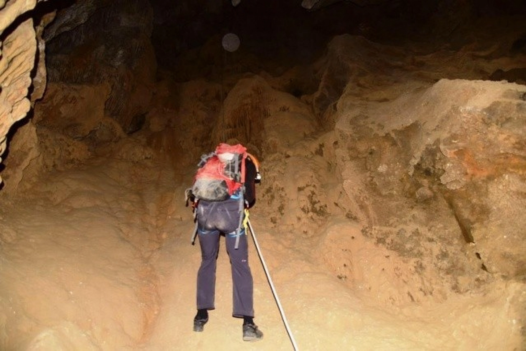 Keban Gümüşkaya Mağarası