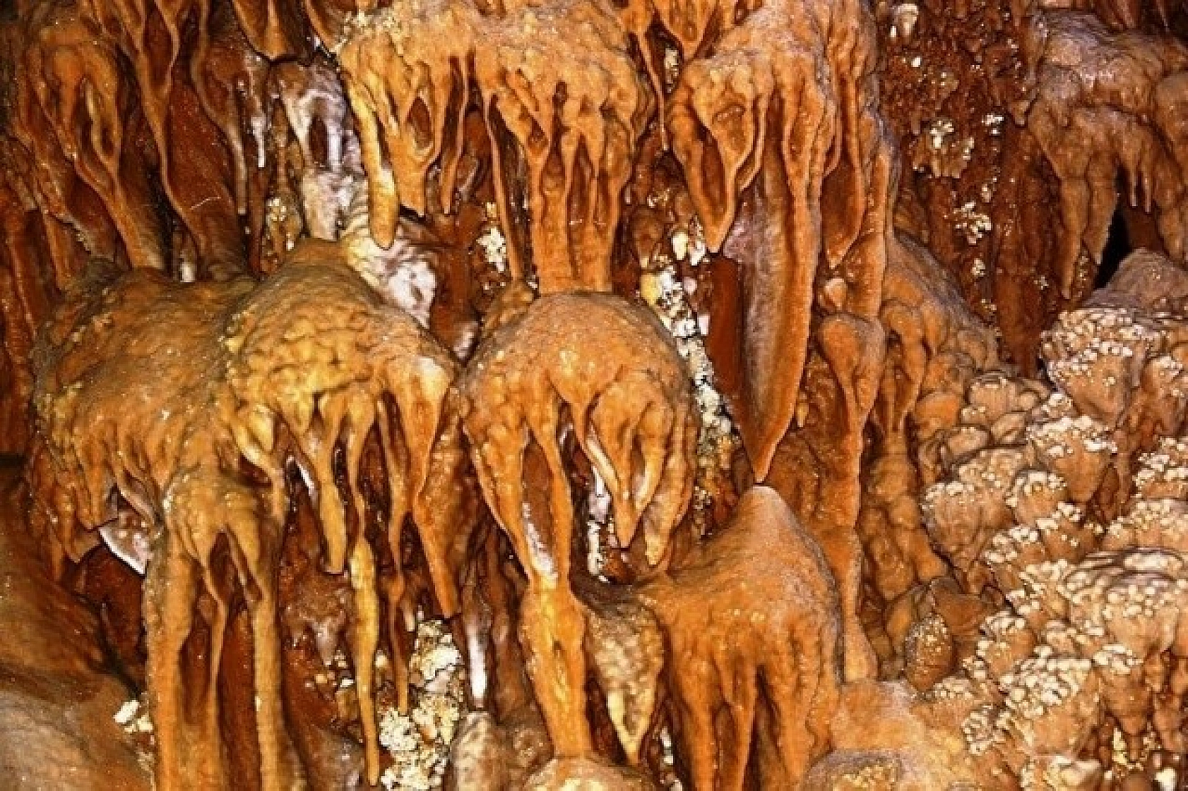 Keban Gümüşkaya Mağarası