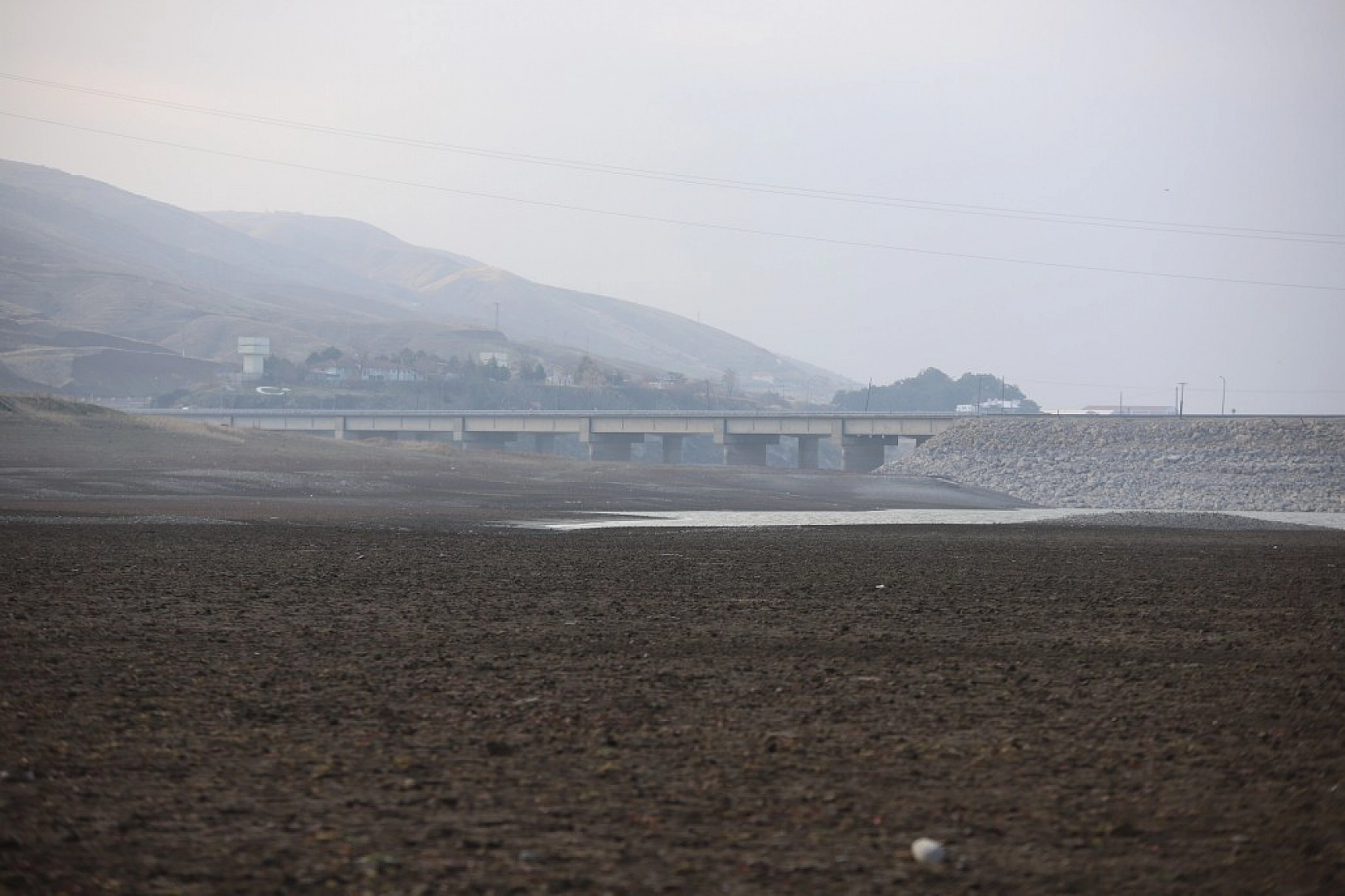 Sular Çekildi, Murat Nehri Dereye Döndü!