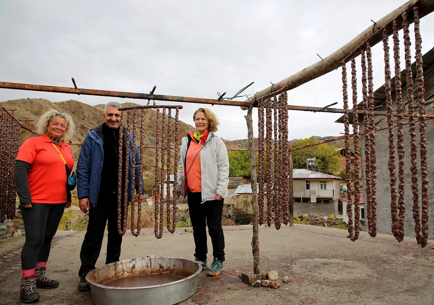 Turistlerden Palu ve Harput Gezisi