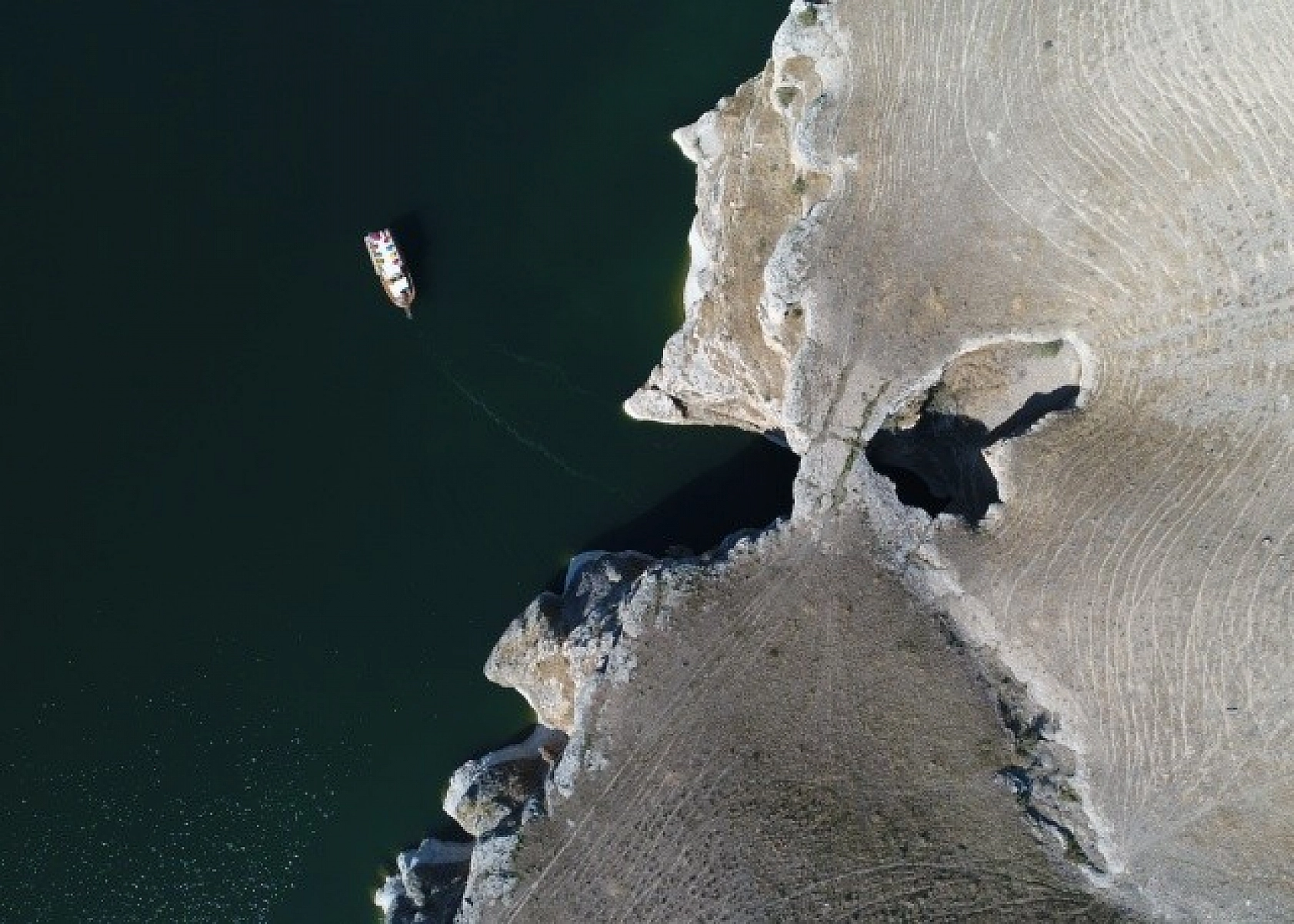 Elazığ'daki Saklıkapı ve Kara Leylek Kanyonları