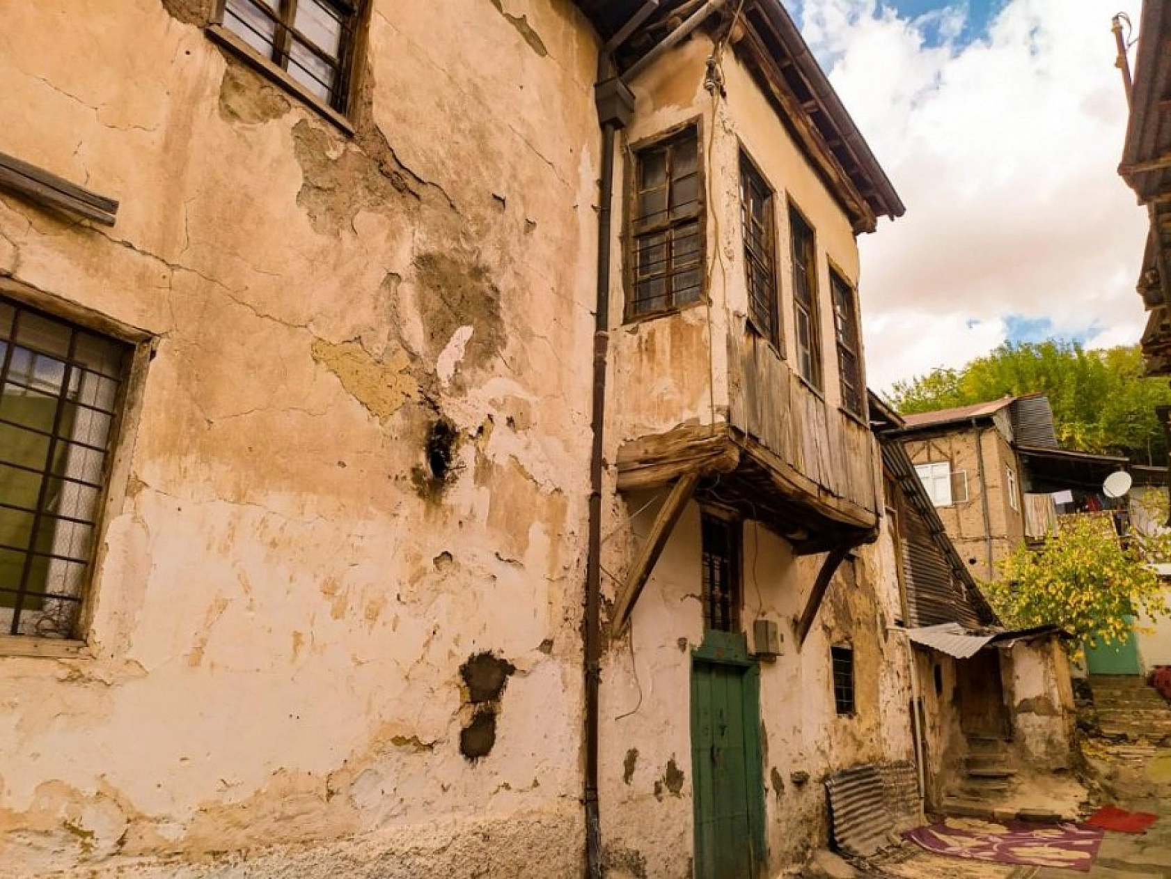 Sonbaharın Gelmesiyle Birlikte, Tarihi Mekanlar Bir Başka Güzel!