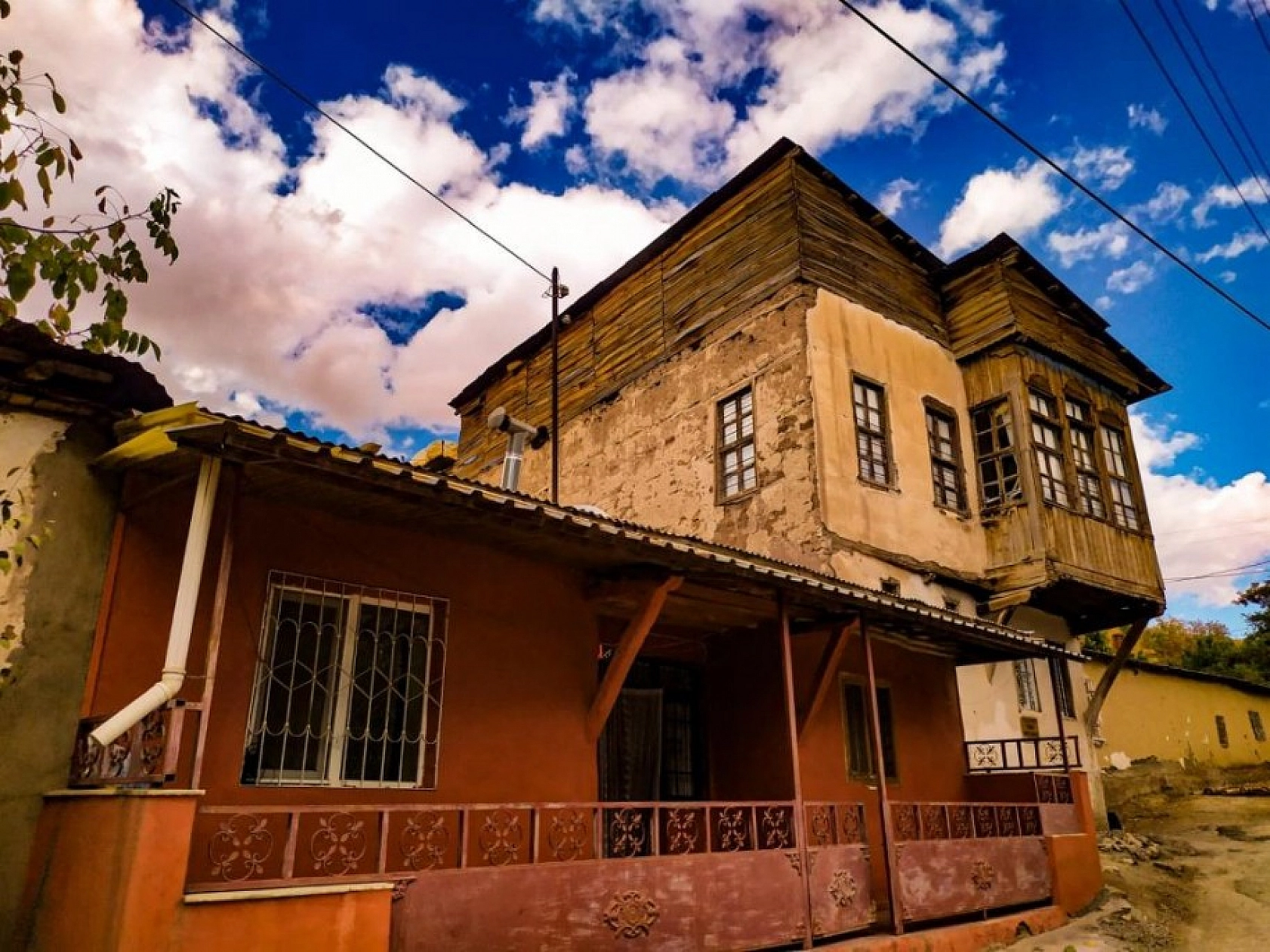 Sonbaharın Gelmesiyle Birlikte, Tarihi Mekanlar Bir Başka Güzel!