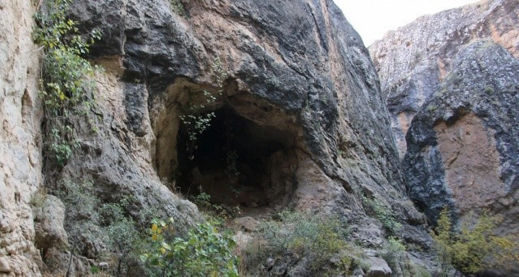 Elazığ'daki Saklıkapı ve Kara Leylek Kanyonları
