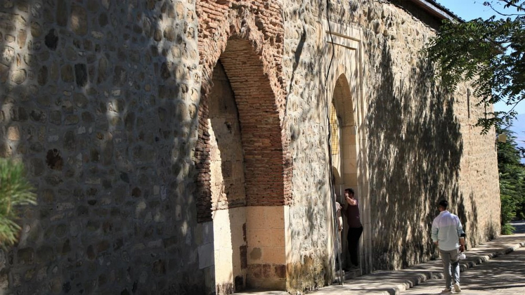 Tarihi Eğri Minare İlk Günkü İhtişamını Koruyor!