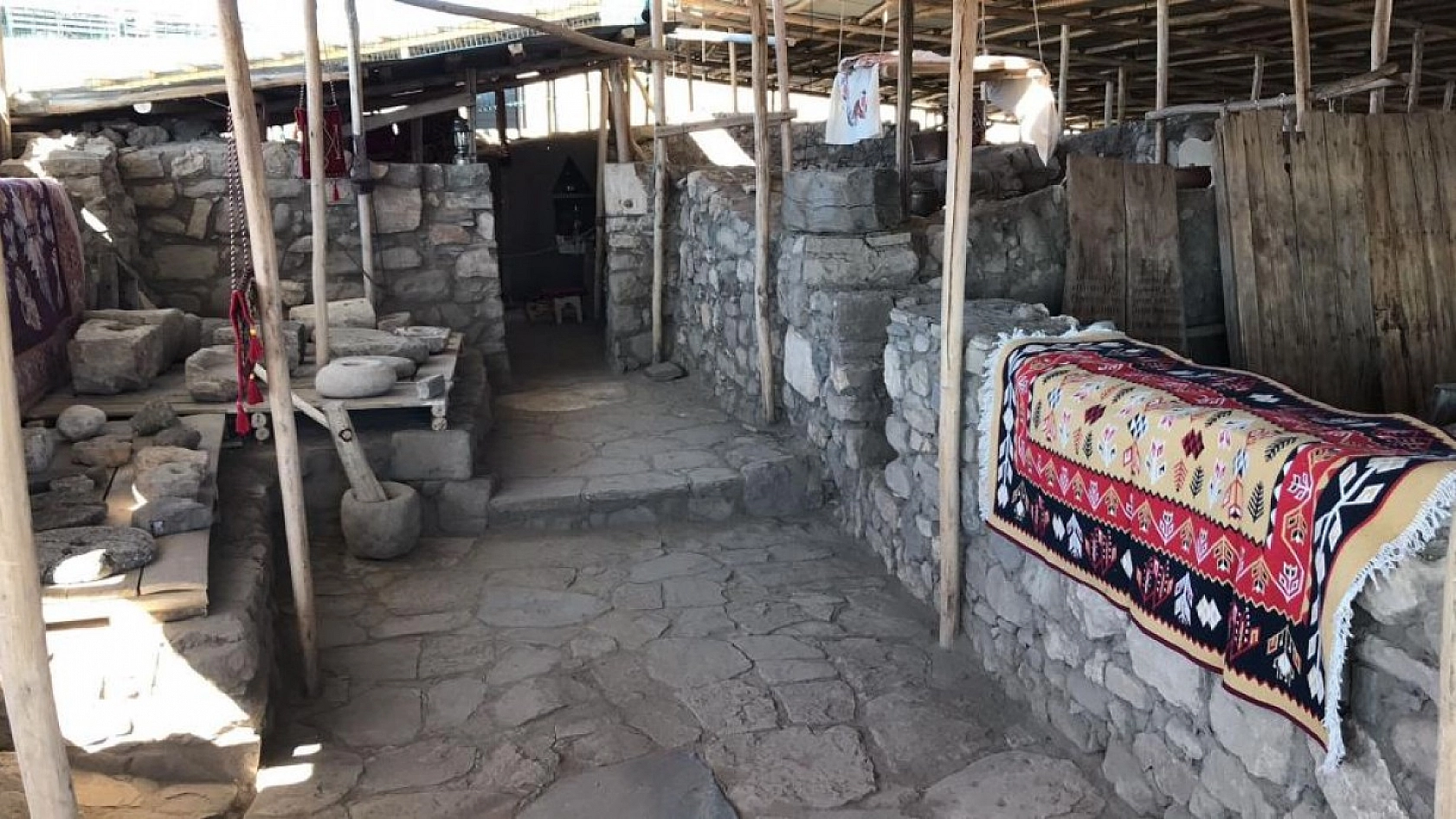 Harput Kalesindeki Tarihi Alanlar Ziyarete Açıldı