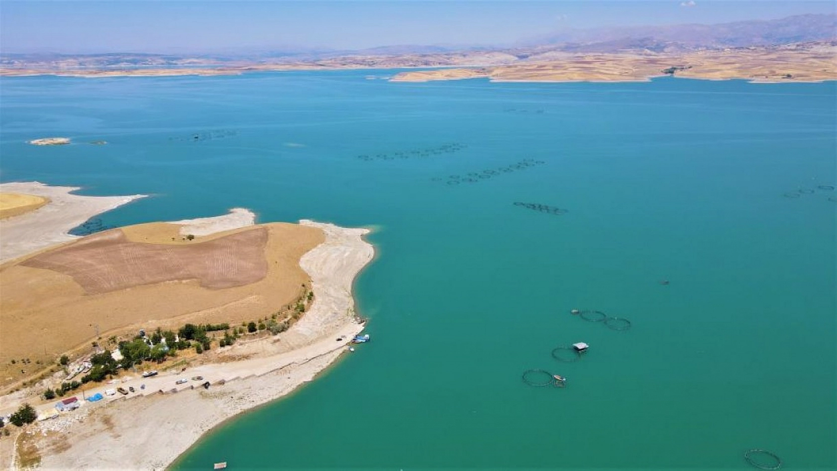 Yarımada Konumundaki Elazığ, Su Altı Flora ve Faunasıyla Dikkat Çekiyor!