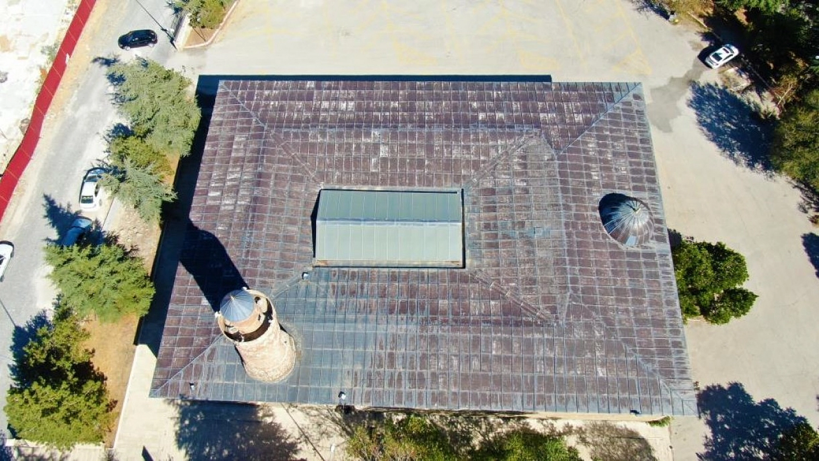 Tarihi Eğri Minare İlk Günkü İhtişamını Koruyor!