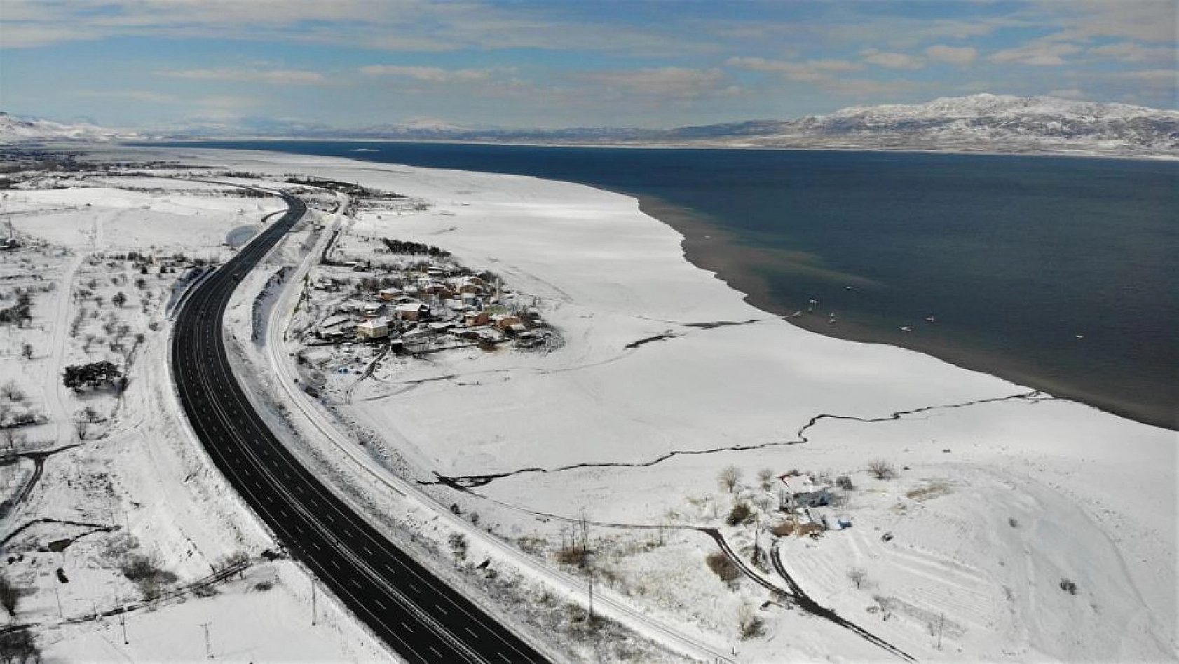 Şirin Köy'den Kar Manzaraları