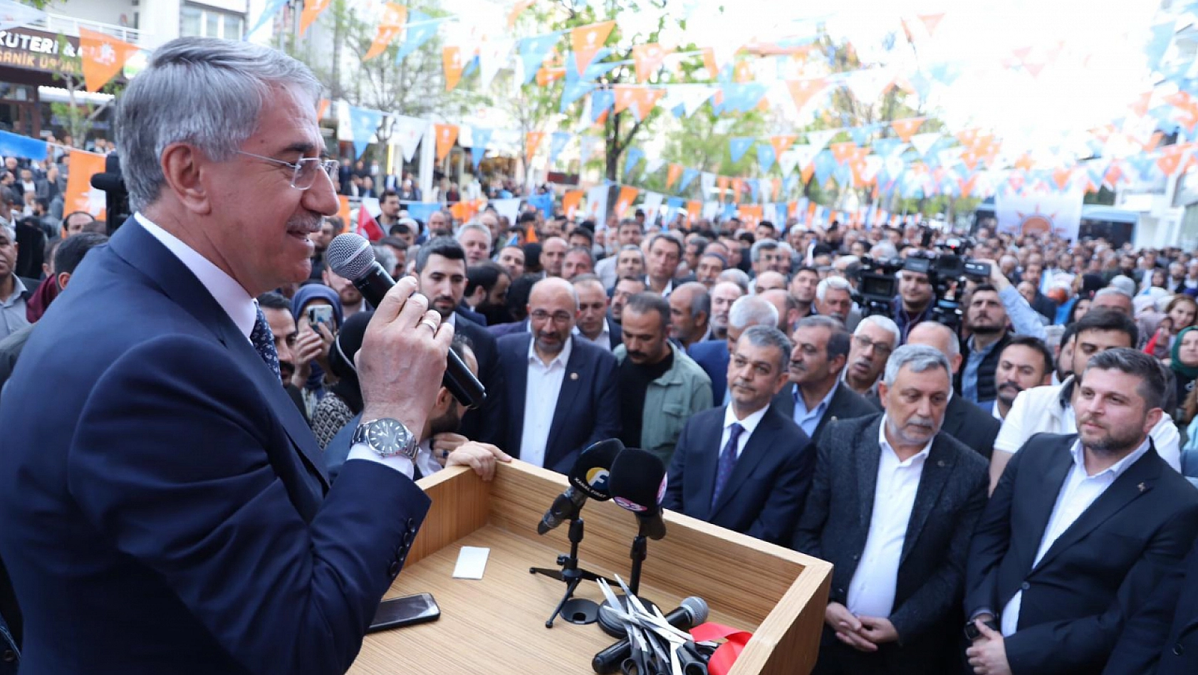'14 Mayıs Zaferimize Hazırlanıyoruz'