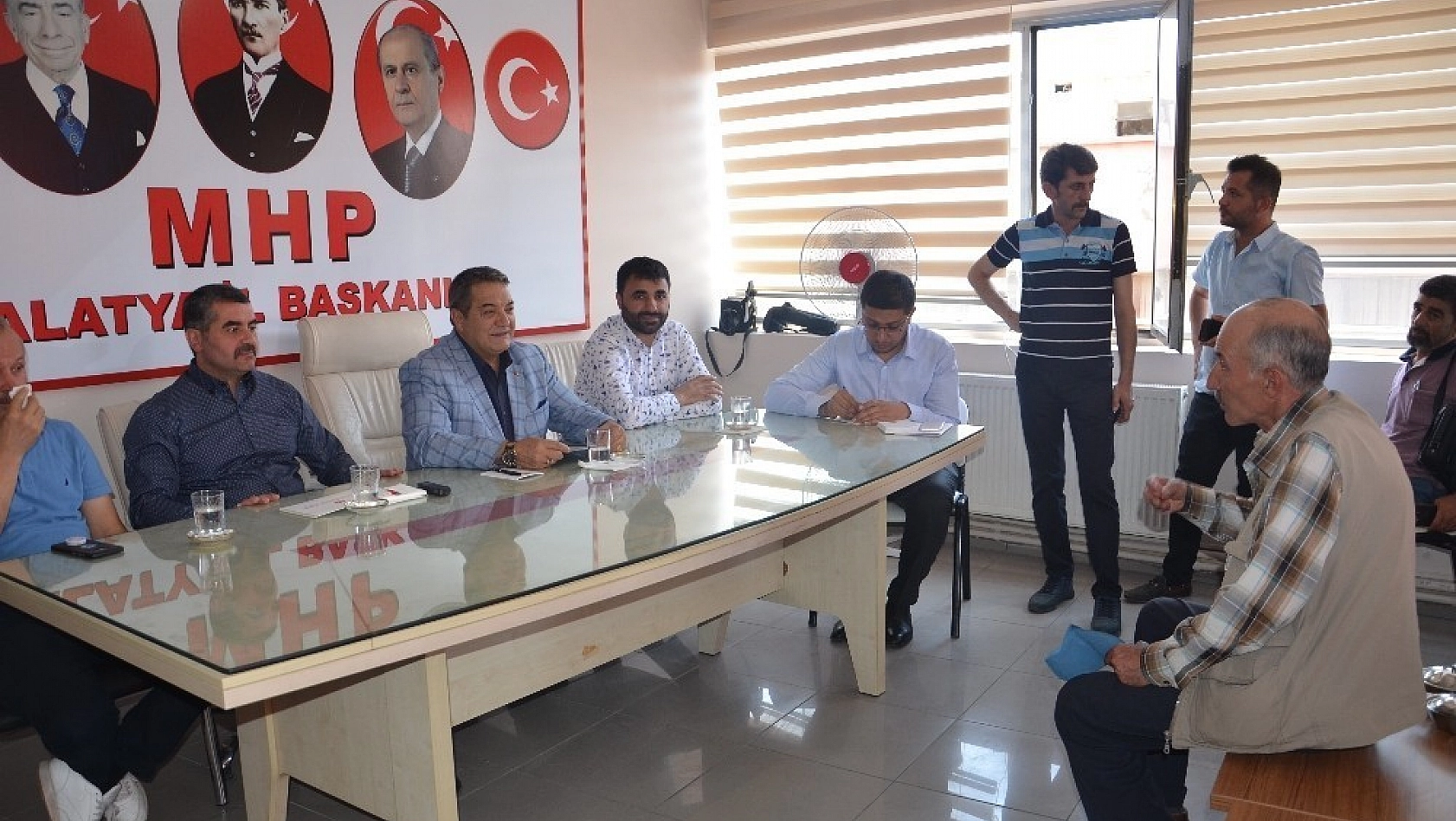 Milletvekili Fendoğlu'dan Halk Günü toplantısı 