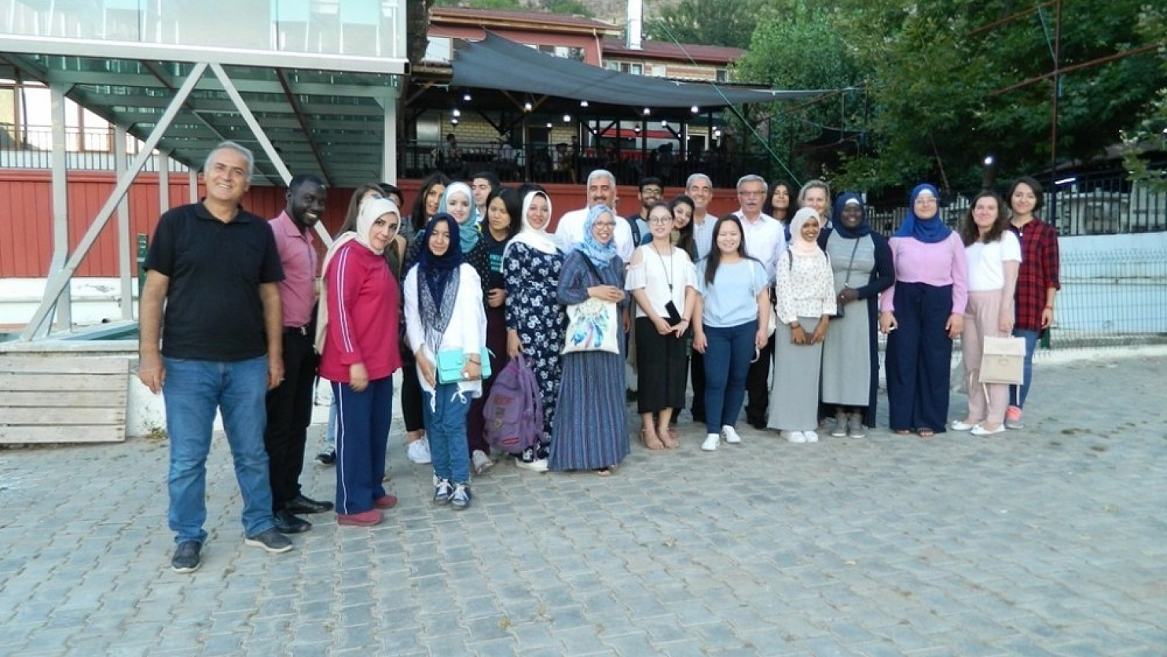 19 ülkeden 23 öğrenci Malatya'da misafir ediliyor 