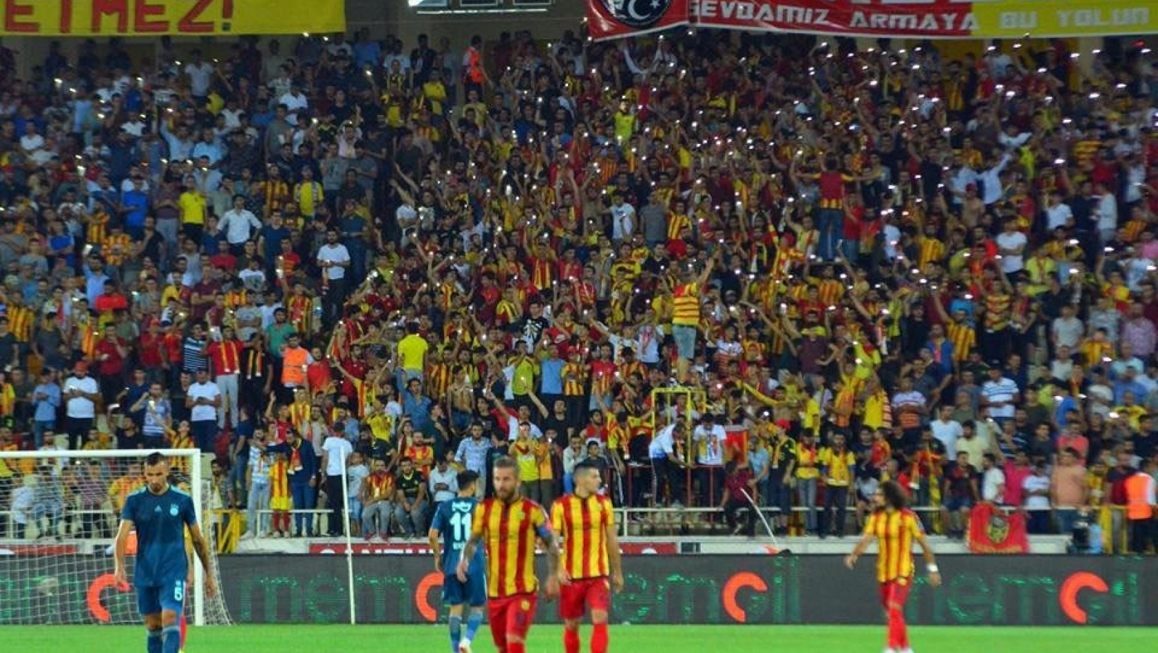 Malatyalı futbolseverlerden Atiker Konyaspor maçı biletlerine ilgi 