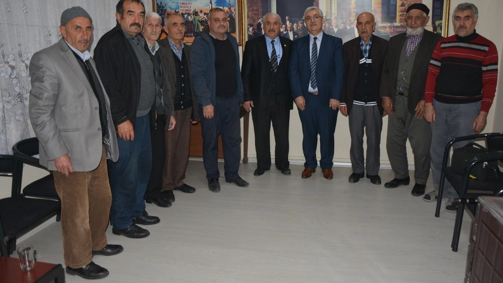 Köy muhtarlarından Boyraz'a destek 