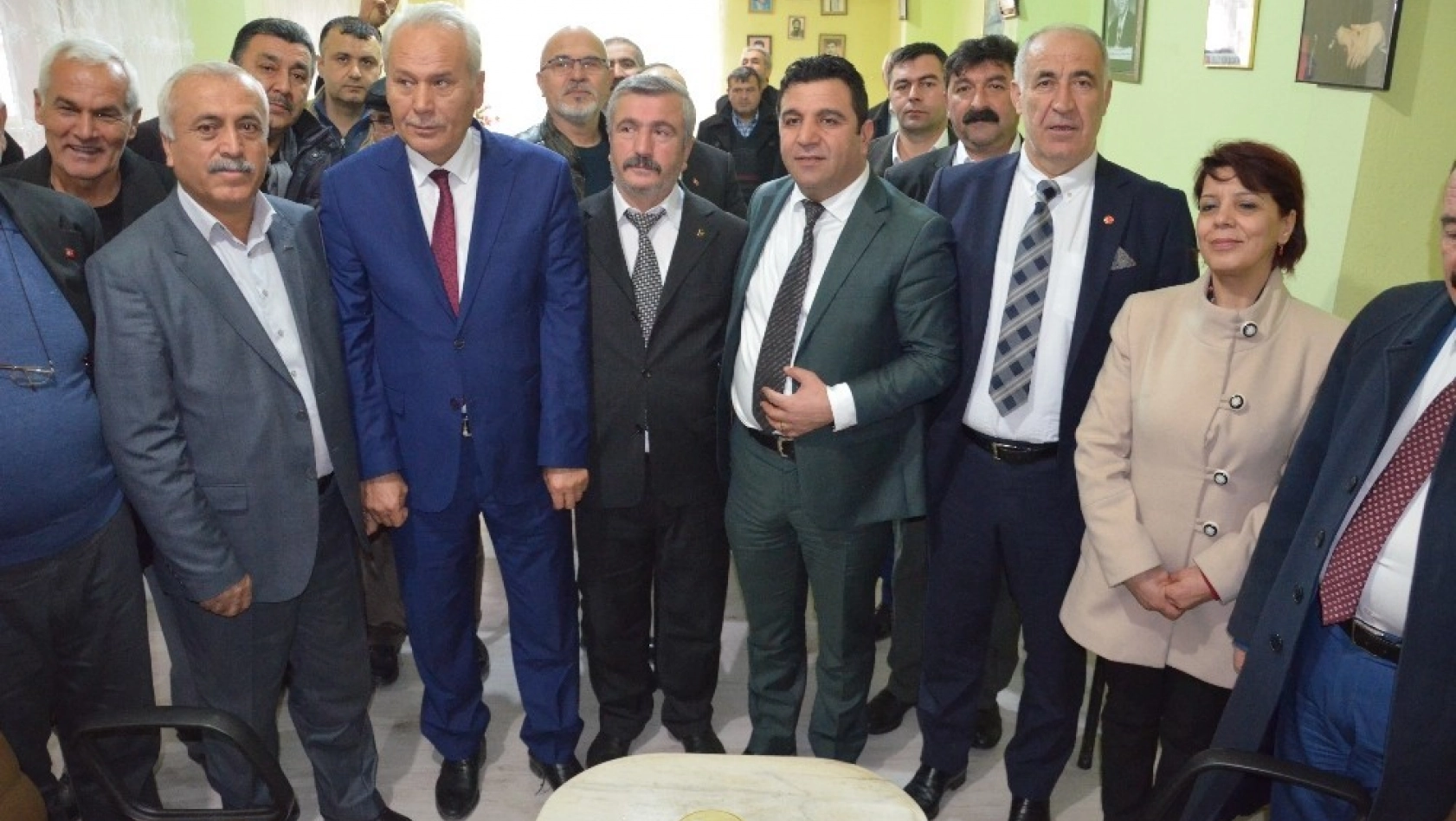 CHP'li Gökçe'den siyasi partilere ziyaret 