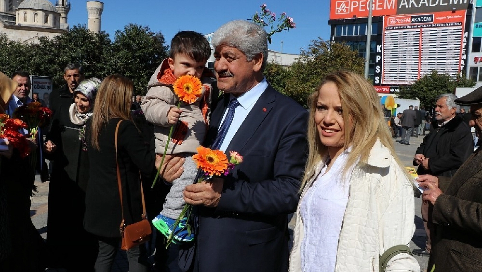 Ekinci'den 8 Mart Mesajı 