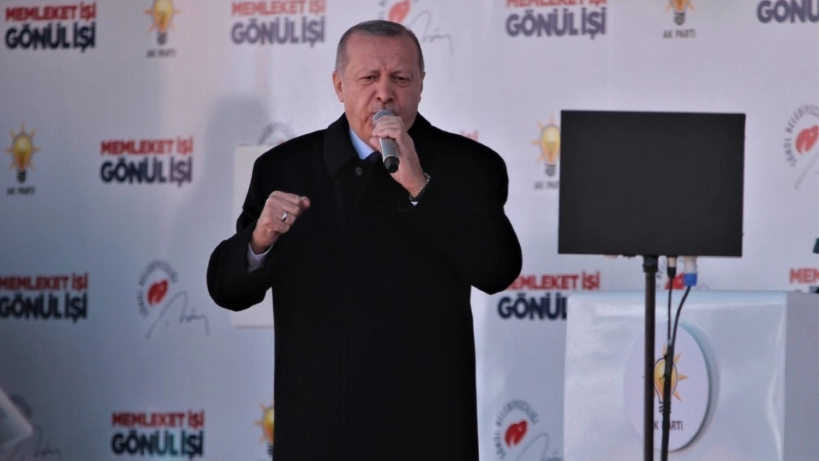 Elazığlılar'dan Erdoğan'a Sevgi Seli
