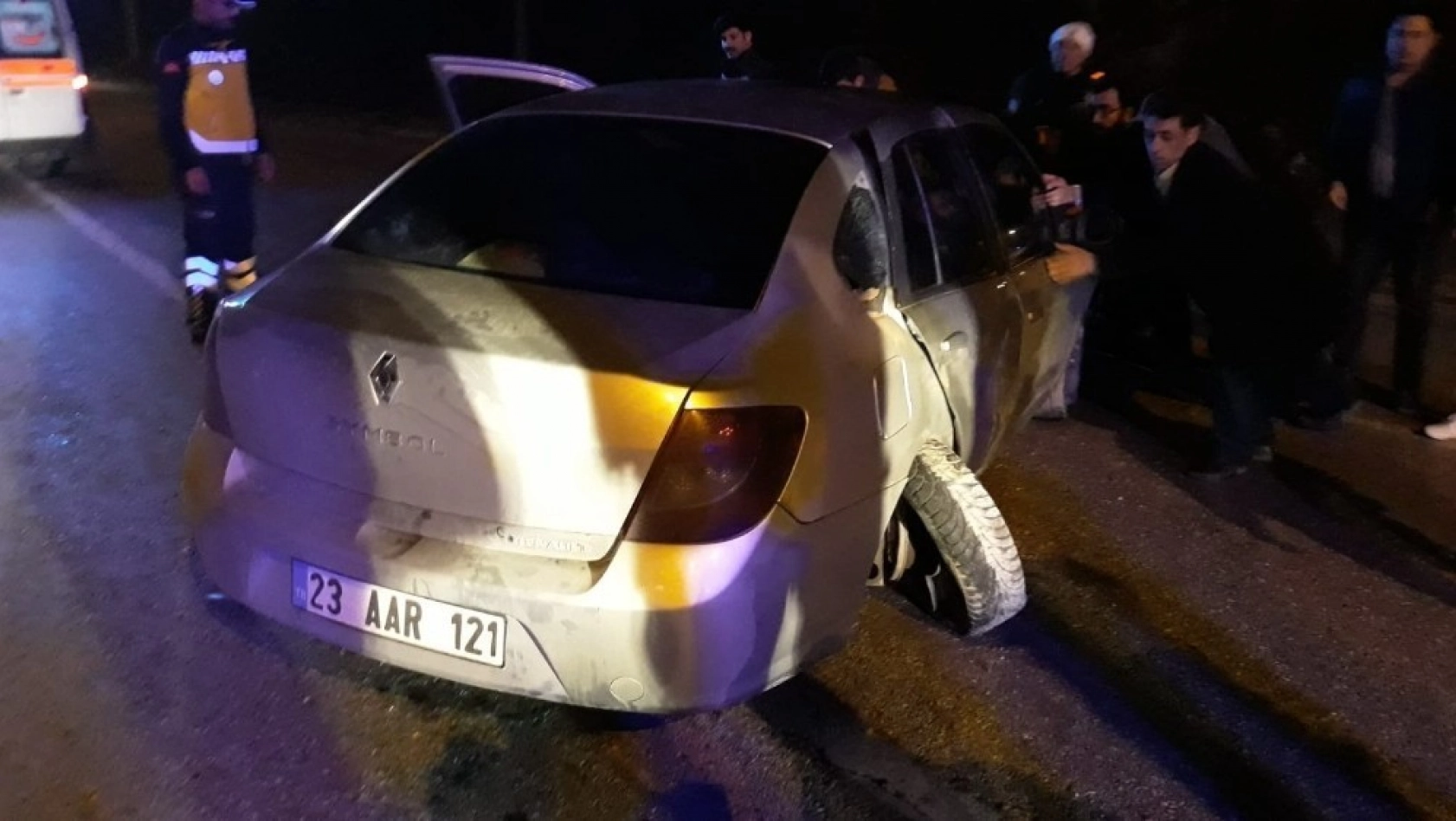 Elazığ'da trafik kazası: 2 yaralı 