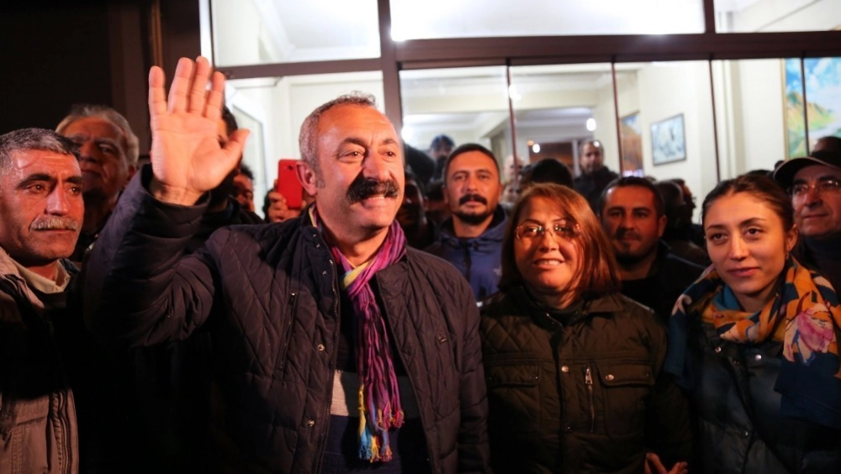 Tunceli'de komünist başkan kazandı!