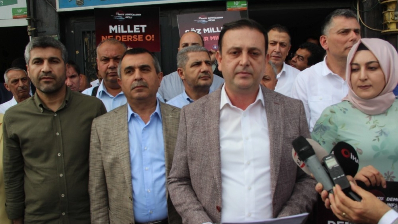 AK Parti'den '27 Mayıs' açıklaması 