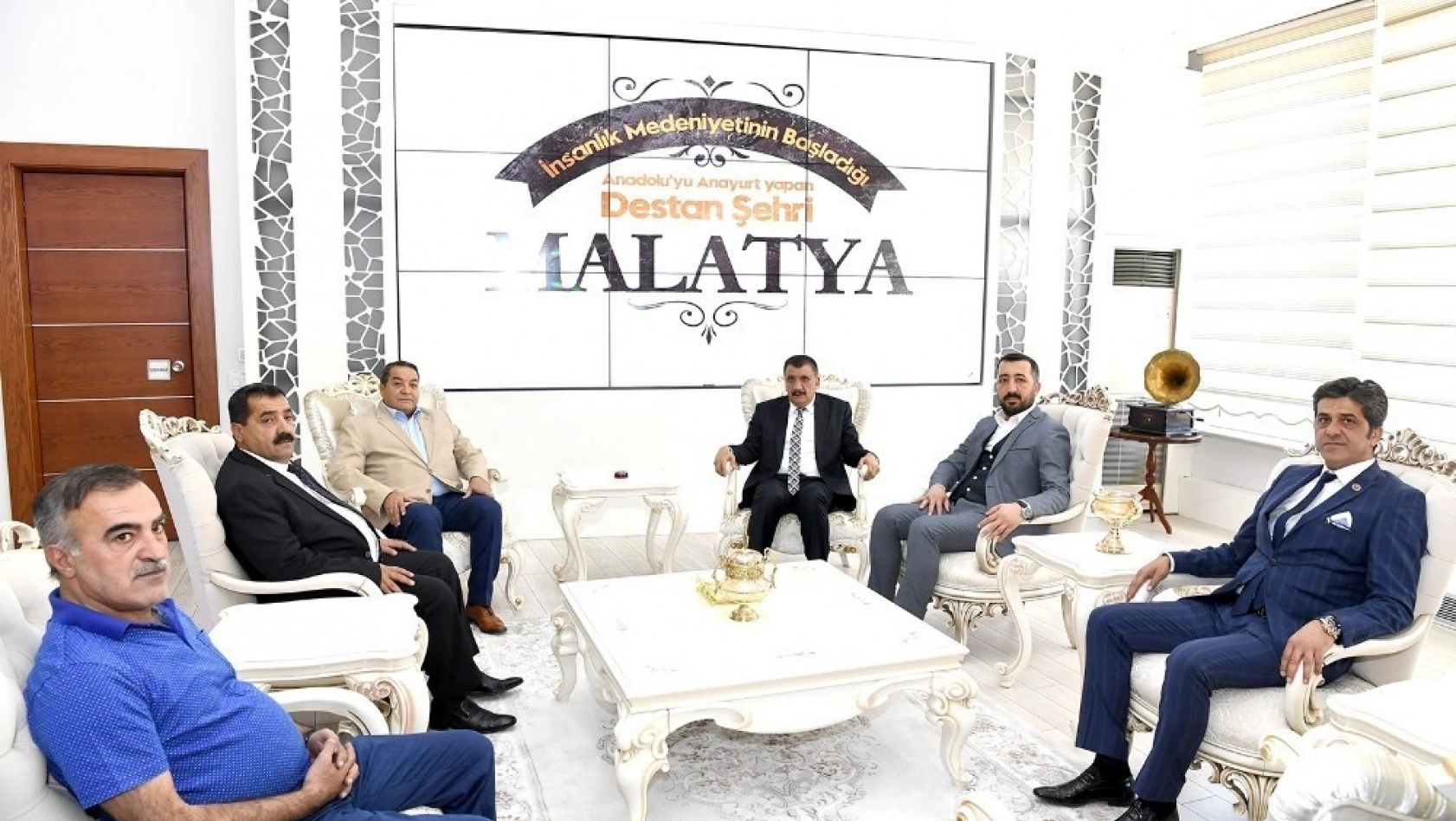 MHP Milletvekili Fendoğlu'ndan Başkan Gürkan'a ziyaret 