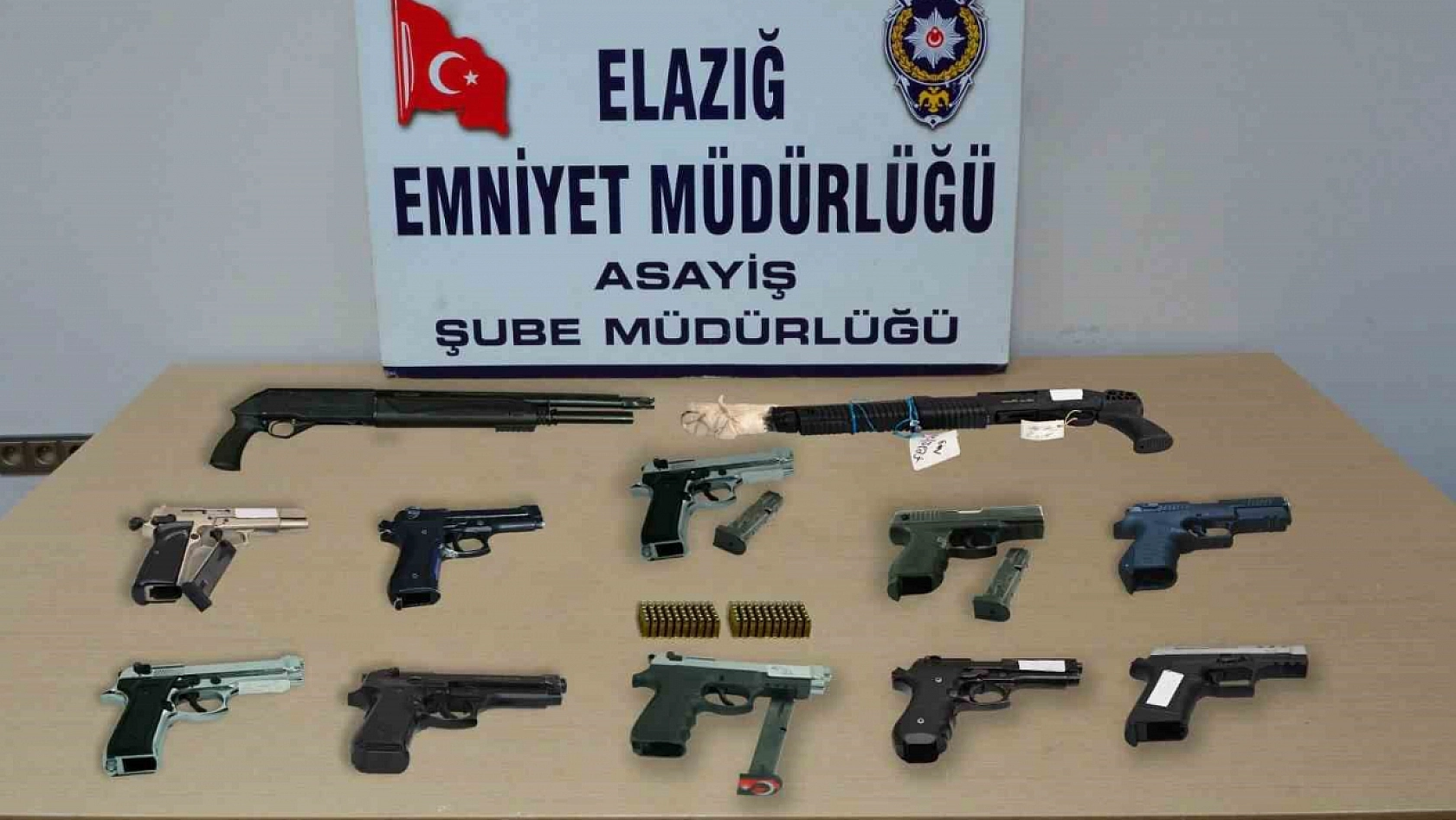 Elazığ'da 18 Kişi Tutuklandı