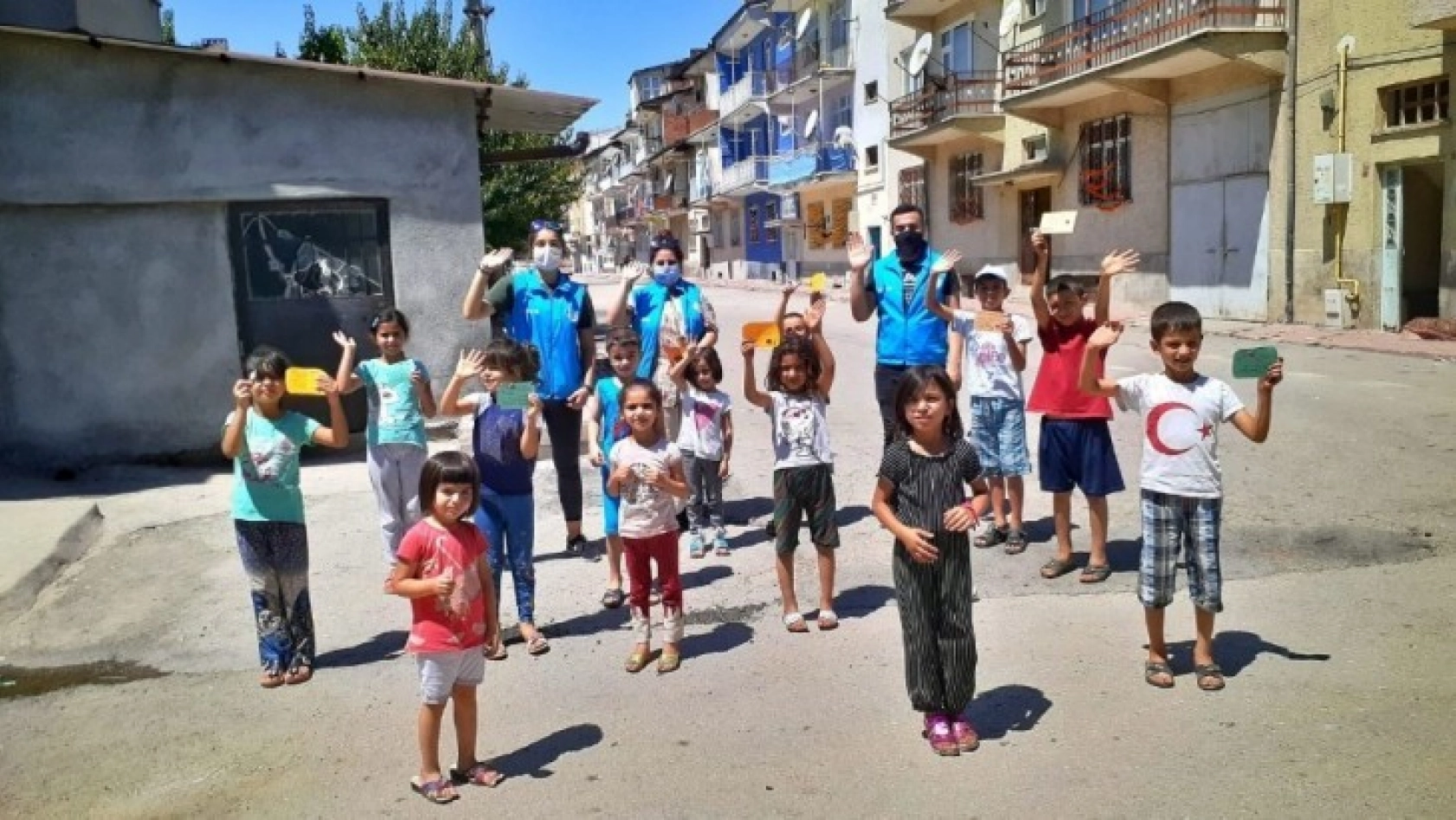 Elazığ'da Çocuklar Unutulmadı!
