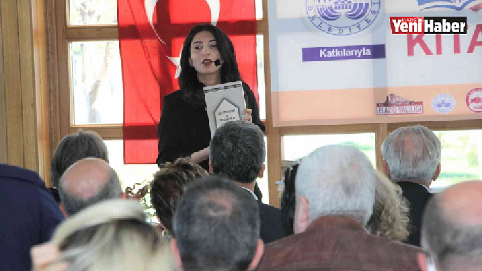 Kitap Müzayedesi Düzenlendi