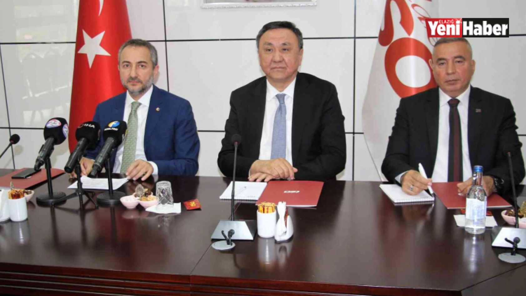 Elazığ'da, Kırgızistan-Türkiye İş Fırsatları Toplantısı yapıldı