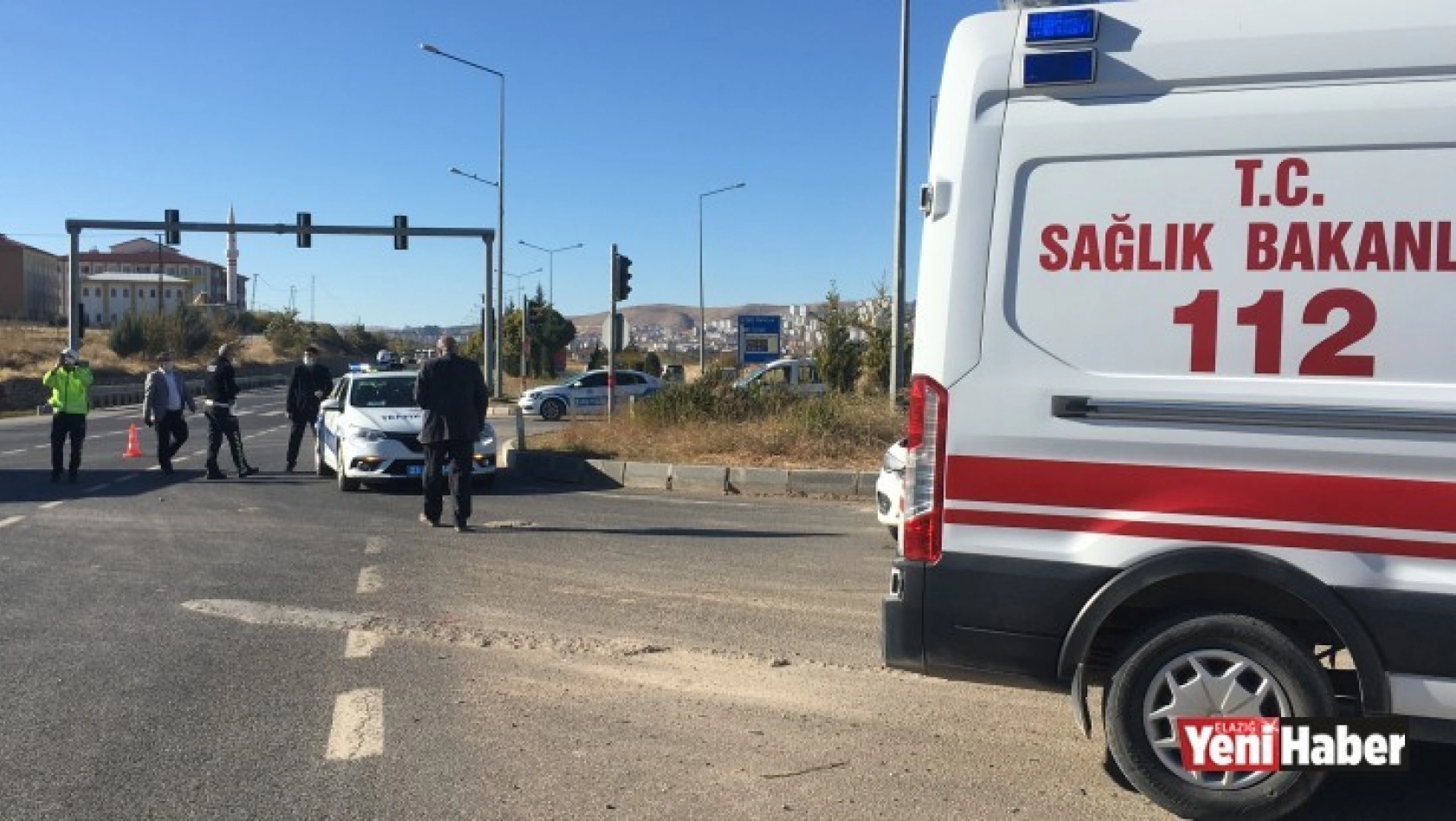 Elazığ'da Otomobiller Çarpıştı: 1 Yaralı!
