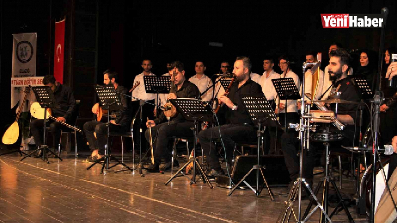 Elazığ'da Türk Halk Müziği Konseri mest etti