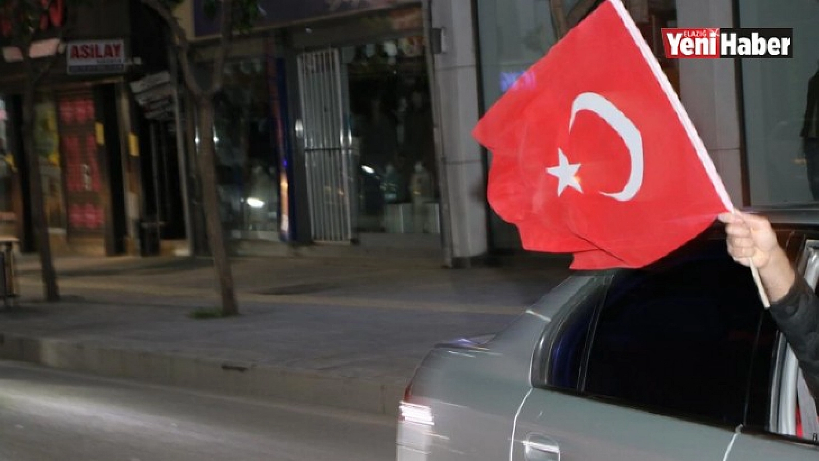 Elazığ'dan Bin Araçlık Konvoyla Mescid-i Aksa'ya Destek!