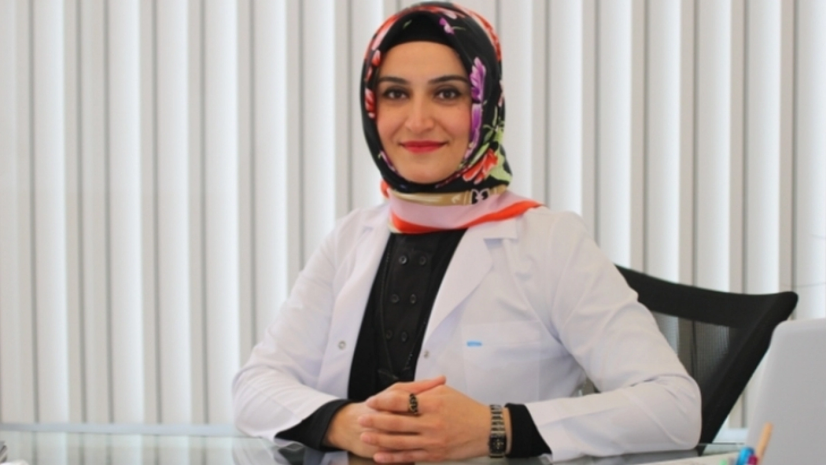 Necla Bak'tan Kadınlar Gününe Özel Sürpriz