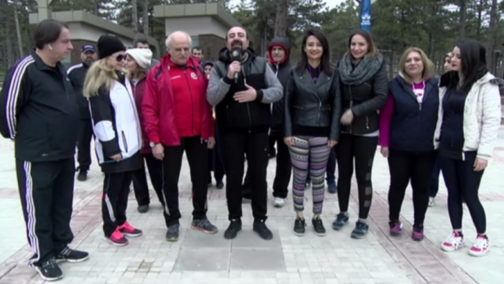 'Daha Kaliteli Bir Yaşam İçin 6 Kadın El Ele'