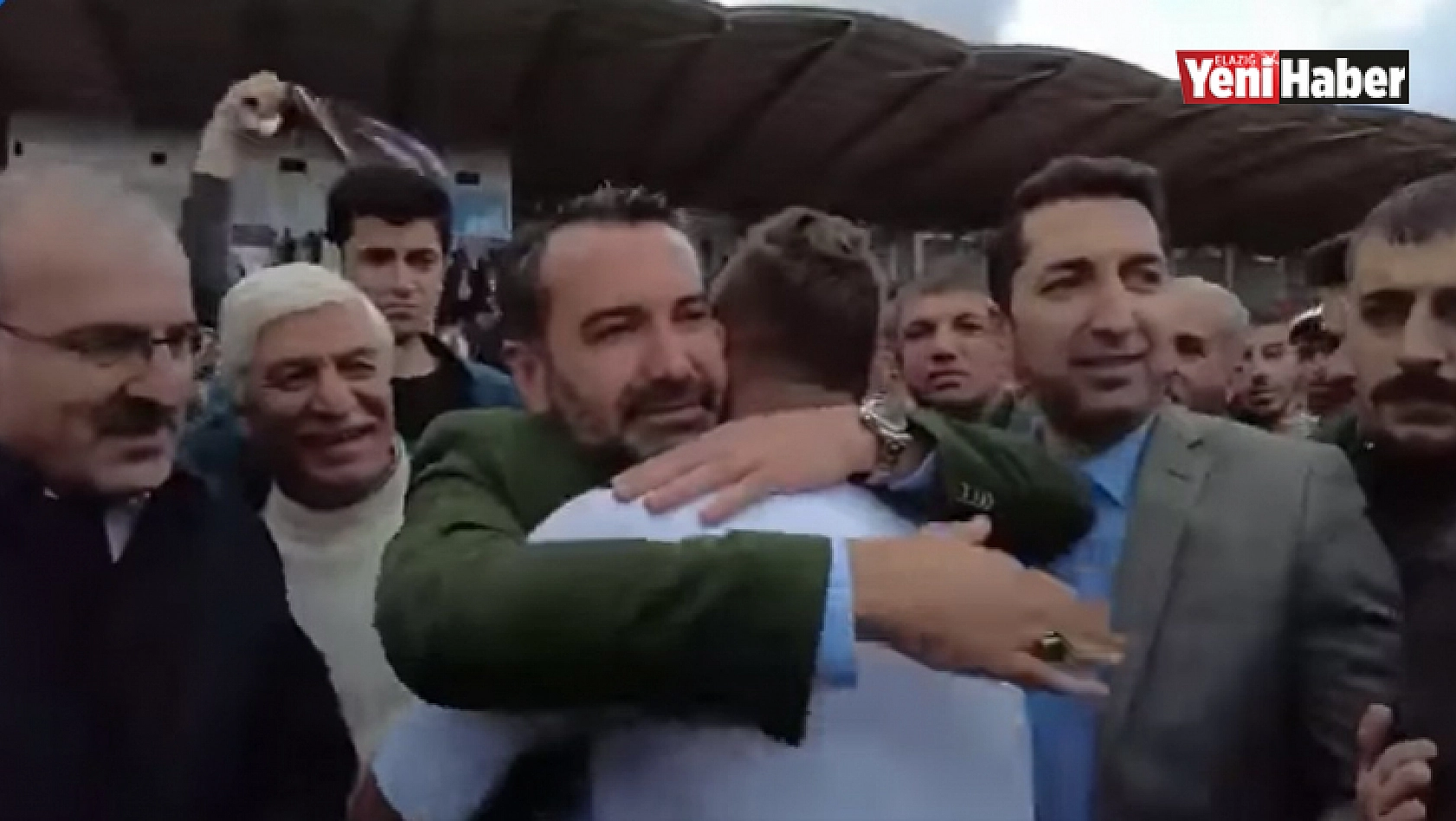 Elazığspor'da alkışlar başkan Şerifoğulları'na